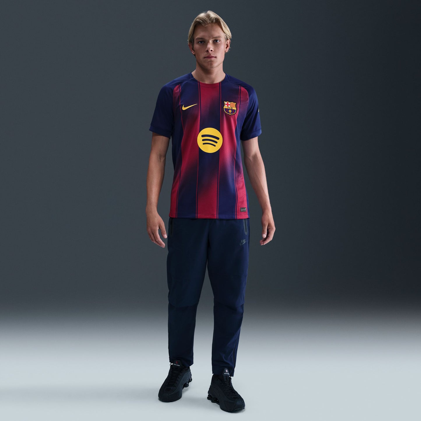 Men's FC Barcelona 2025/26 Stadium Home Replica