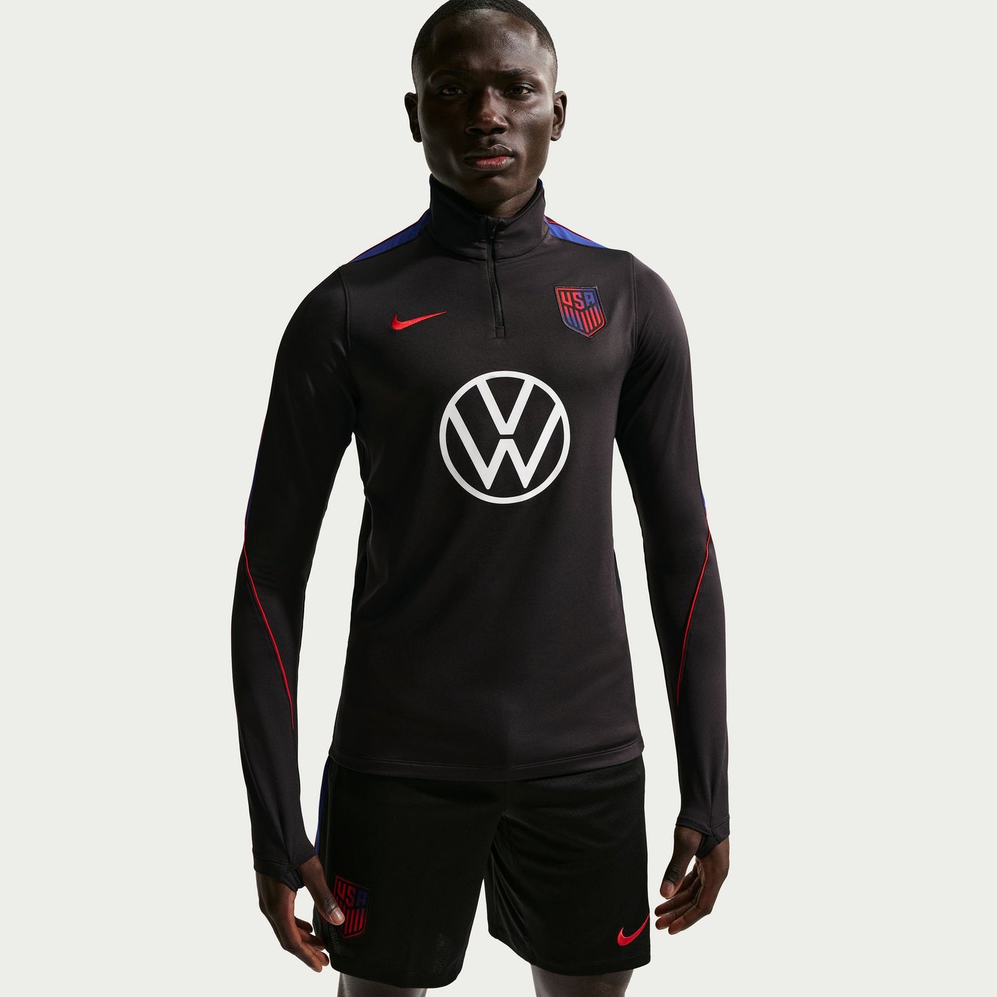 Nike Men's USMNT Long Sleeve Strike Drill Top 2026 - Black/Black/Challenge Red