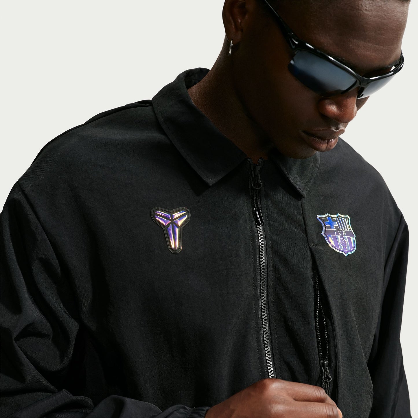 Men's  Nike Barcelona Kobe Bryant MAMBA Woven Away Jacket - Black/ Field Purple/ Black