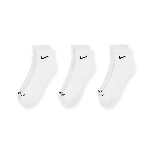 Nike Every Day Plus Cushion Ankle Soccer Socks - White/ Black