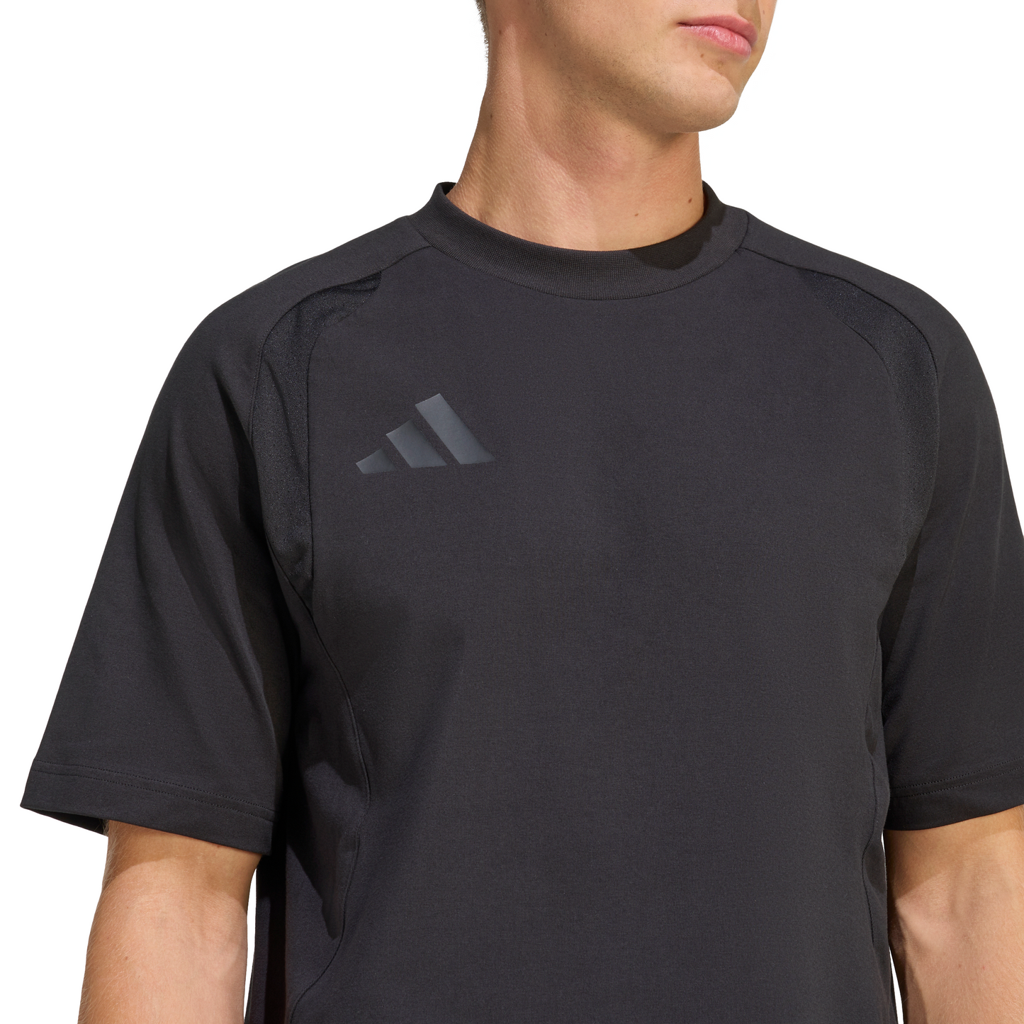 Men's adidas Tiro 26 Travel T-Shirt - Black/ Black