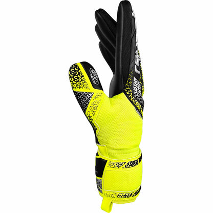 Reusch Attrakt Infinity NC Goalkeeper Gloves