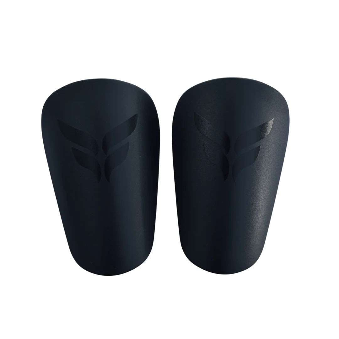 React Flite Shinguards - Black